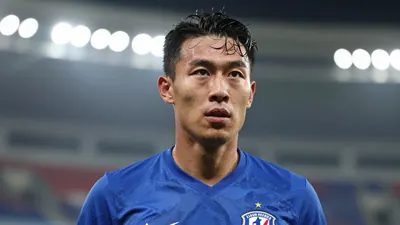 上海申花在中超第26轮客场对阵重庆铜梁龙，比赛将于9月6日19:20在央视5+频道播出，球队目前联赛排名第9位，正遭遇各项赛事两连败。