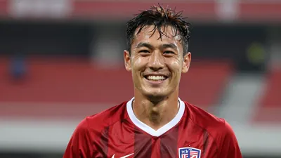 2026赛季中超联赛第23轮，上海申花在主场以4:1战胜河南队，取得两连胜。